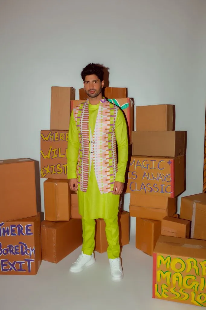 Kurta Set with Long Bandi