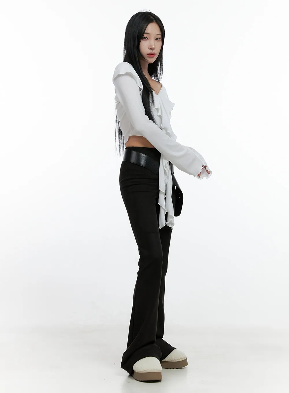 Ruffle V-Neck Long Sleeve Crop Top CN408